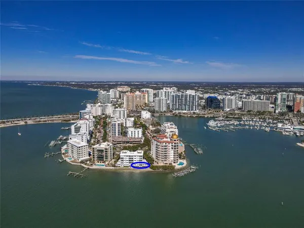 $1,350,000 | 400 Golden Gate Point, Unit 11, Sarasota, FL 34236