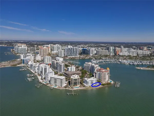 $1,350,000 | 400 Golden Gate Point, Unit 11, Sarasota, FL 34236