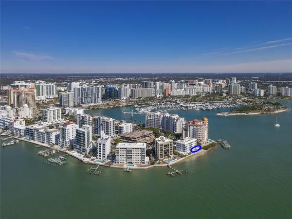 $1,350,000 | 400 Golden Gate Point, Unit 11, Sarasota, FL 34236