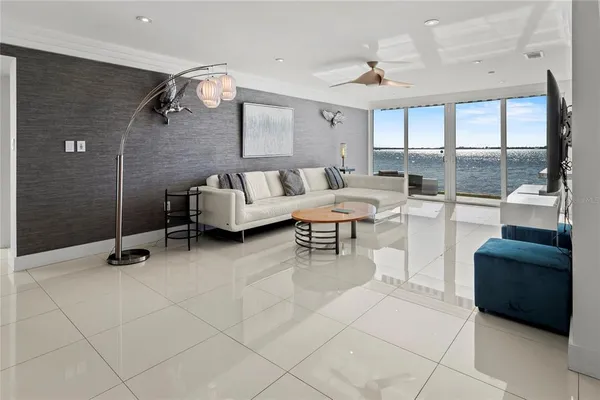 $1,350,000 | 400 Golden Gate Point, Unit 11, Sarasota, FL 34236
