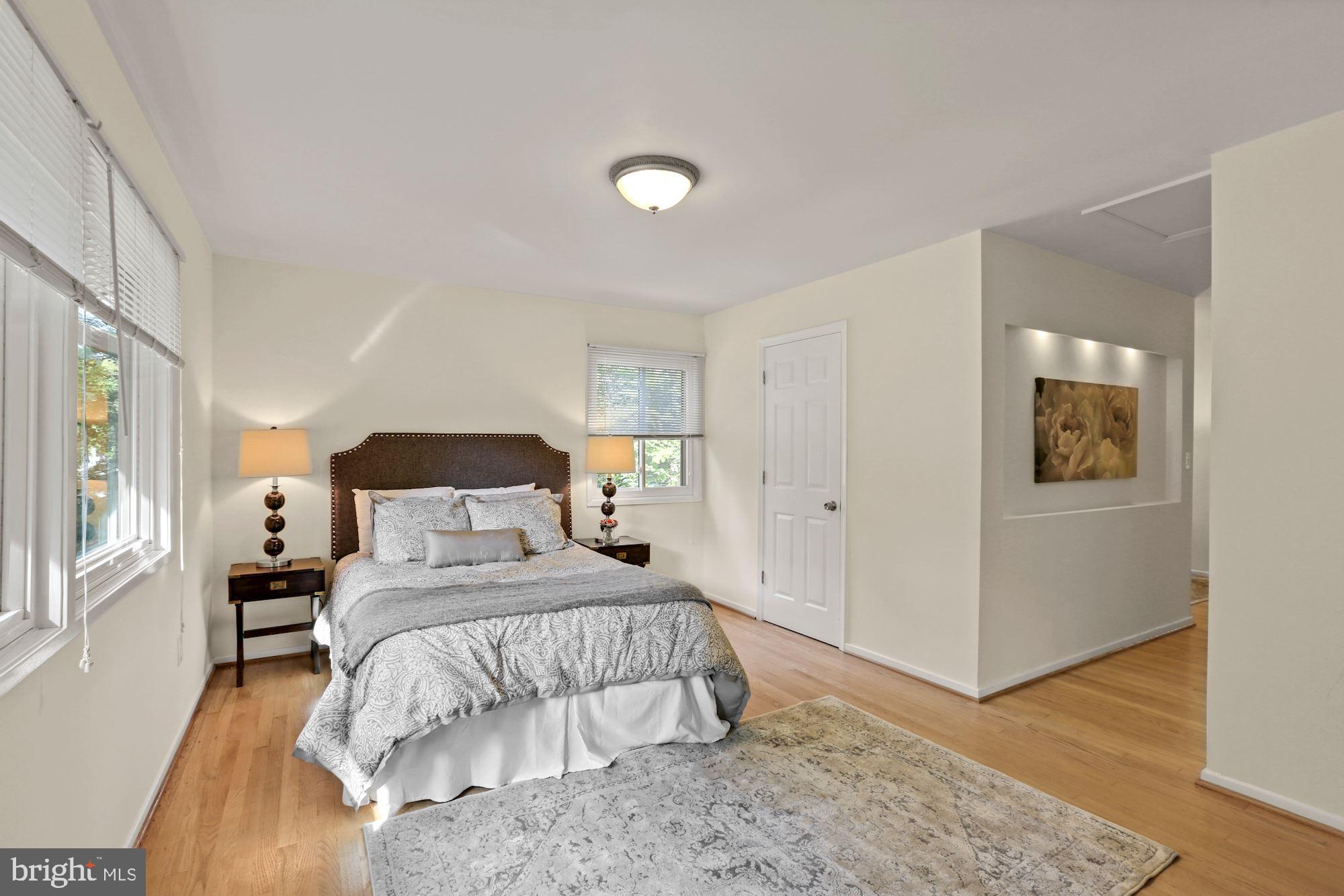 8105 Fenway Road Bethesda, MD 20817 - Photo 12 of 41