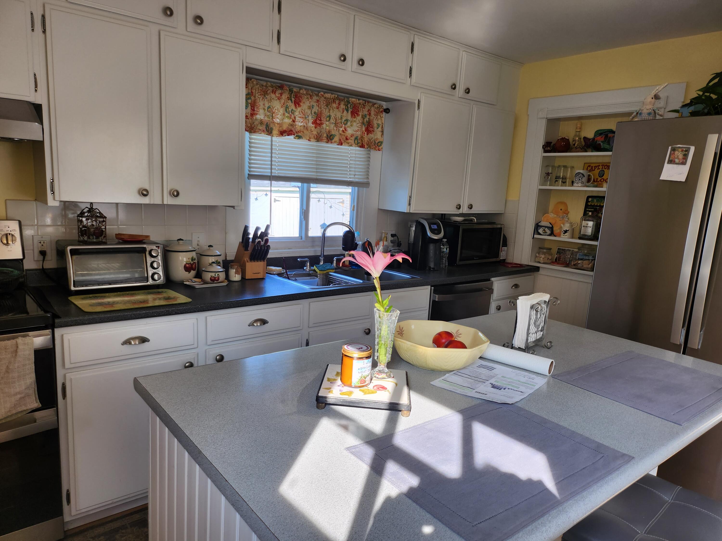 1235 State Street Bangor, ME 04401 - Photo 5 of 49 20230726_170019