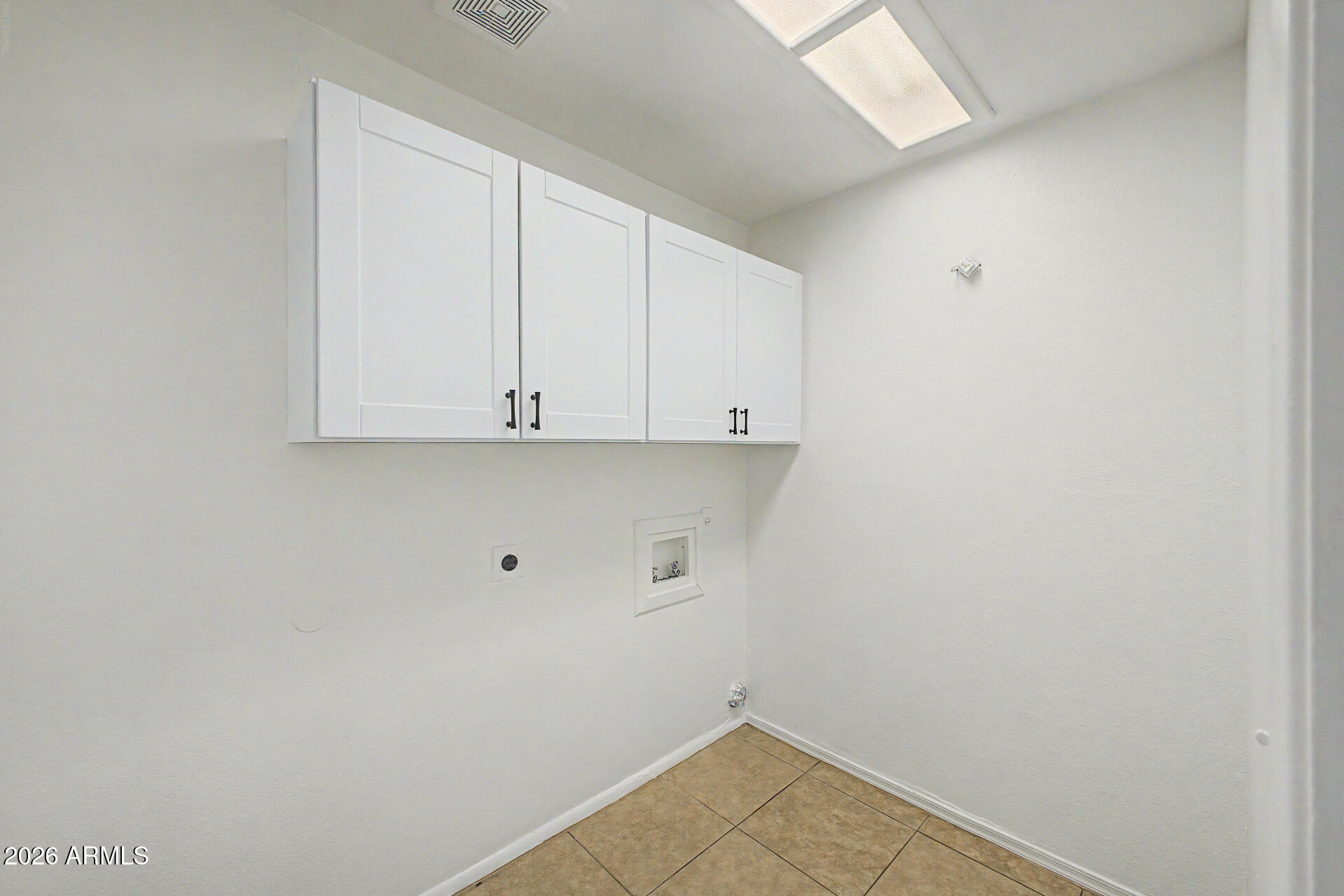 9010 West Griswold Road Peoria, AZ 85345 - Photo 29 of 35 Laundry Room