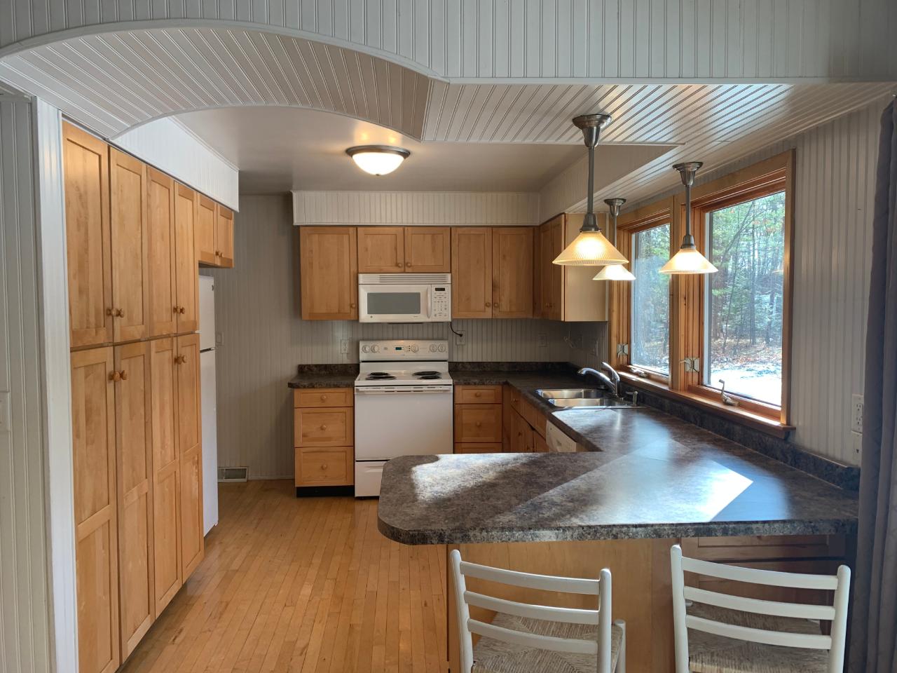 1900 Larsen Drive Rhinelander, WI 54501 - Photo 4 of 28 Gallery Image 4