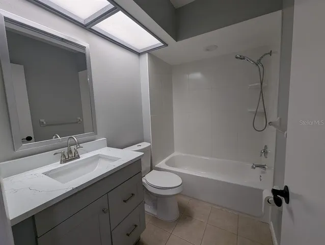 $1,950 | 8707 Bardmoor Place, Unit 202, Seminole, FL 33777