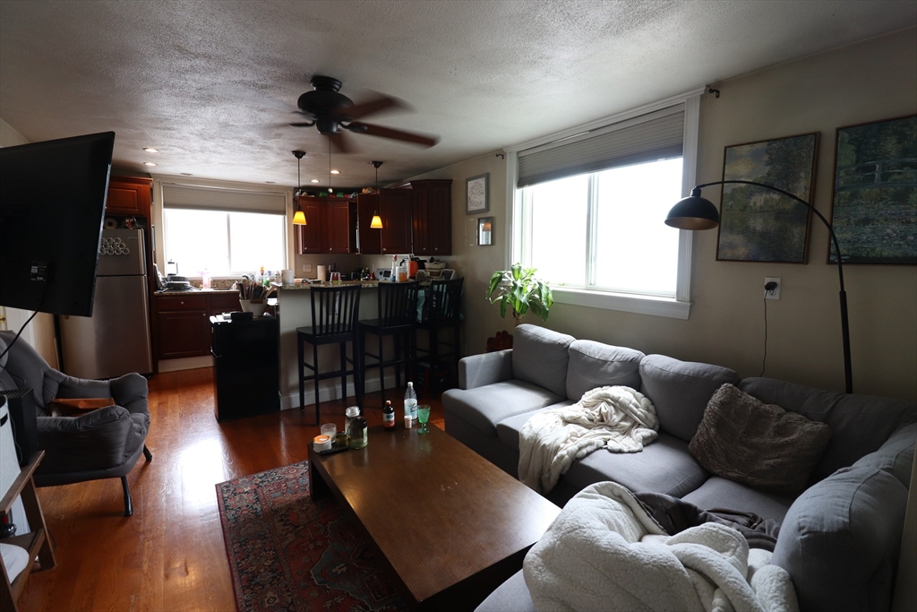 270 E Street, Unit 2 Boston, MA 02127 - Photo 9 of 11