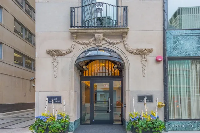 $11,000 | 118 East Erie Street, Unit 15A, Chicago, IL 60611