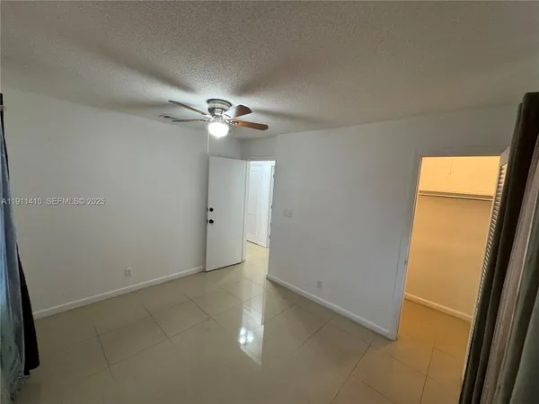 $2,495 | 4578 Northwest 16th Avenue, Unit 4578, Tamarac, FL 33309