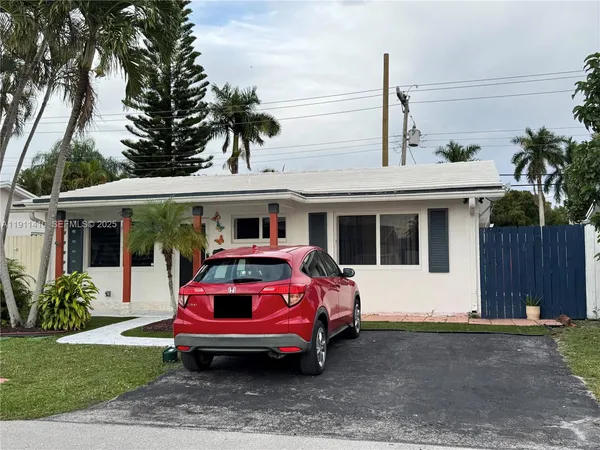 $2,495 | 4578 Northwest 16th Avenue, Unit 4578, Tamarac, FL 33309