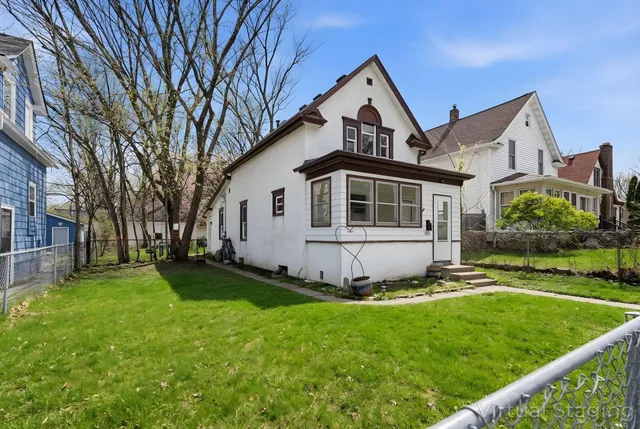 $1,795 | 3451 North Oliver Avenue, Minneapolis, MN 55412