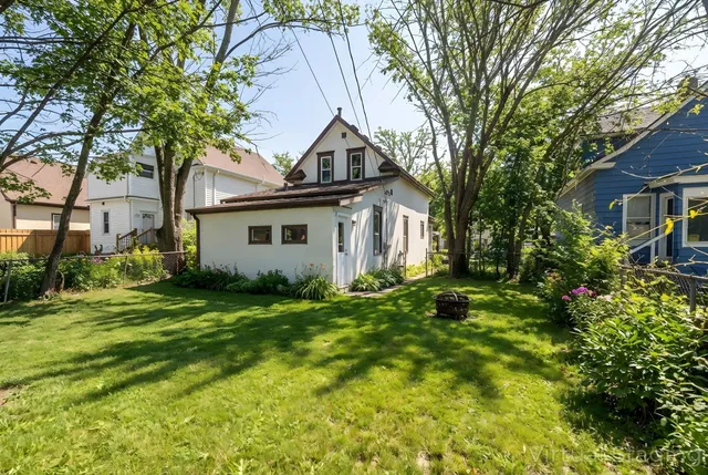 $1,795 | 3451 North Oliver Avenue, Minneapolis, MN 55412