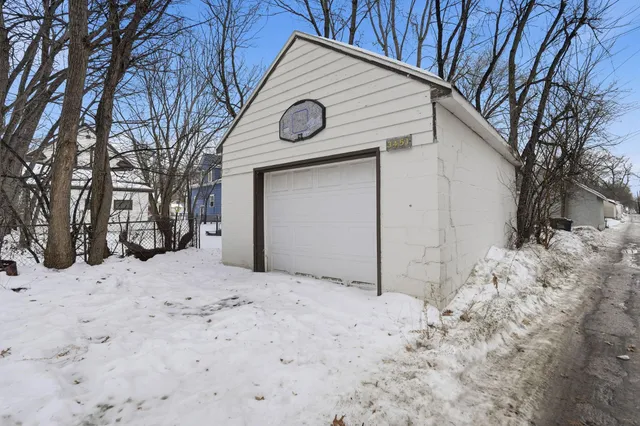 $1,795 | 3451 North Oliver Avenue, Minneapolis, MN 55412