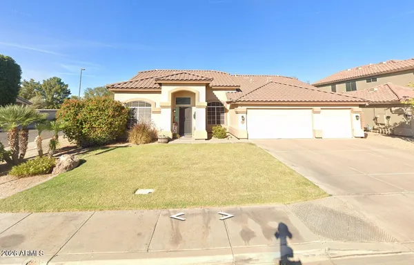 $639,900 | 664 West Juanita Avenue, Gilbert, AZ 85233
