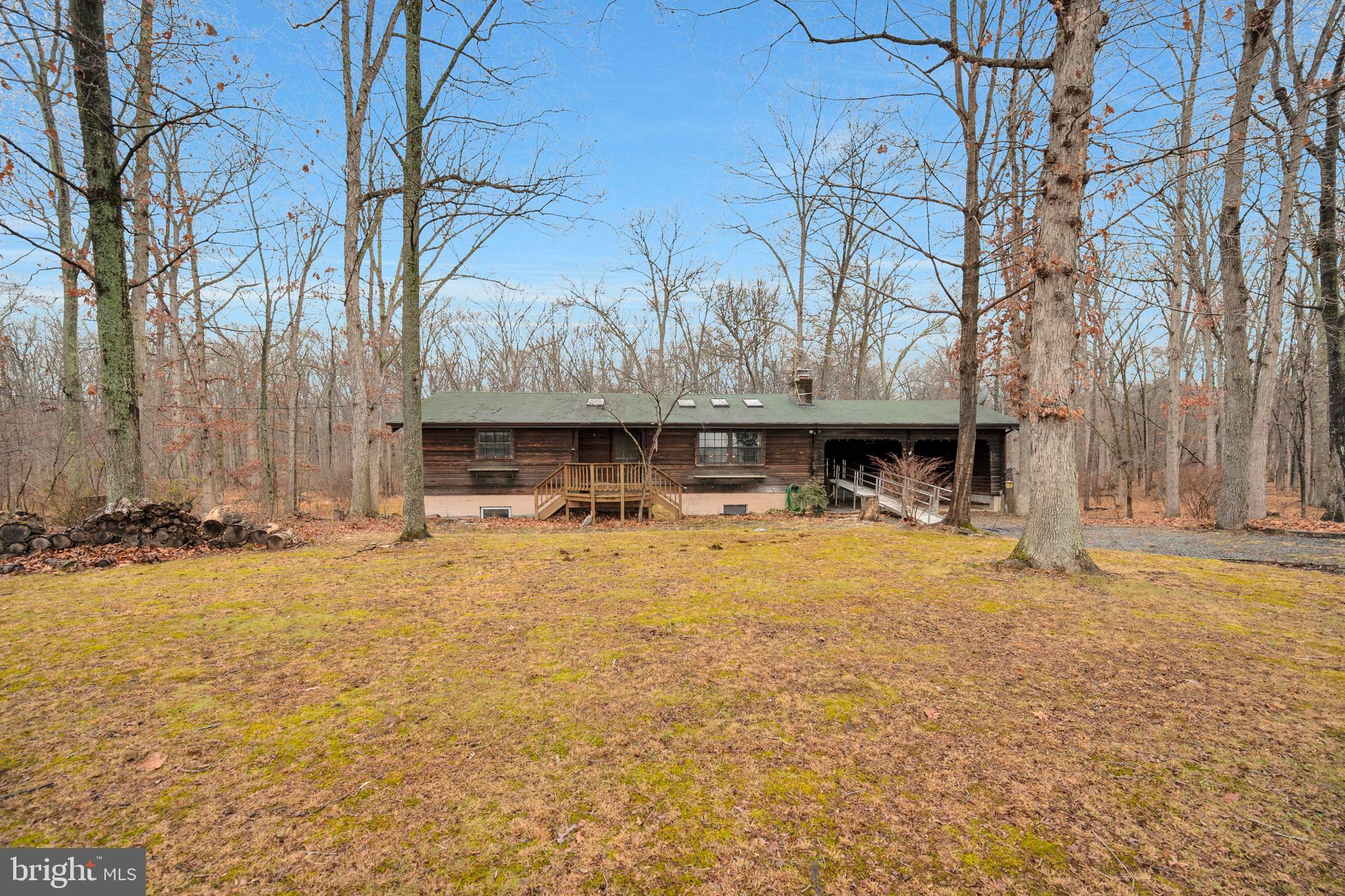 16504 Gaines Road Broad Run, VA 20137 - Photo 3 of 48 Gallery Image 3