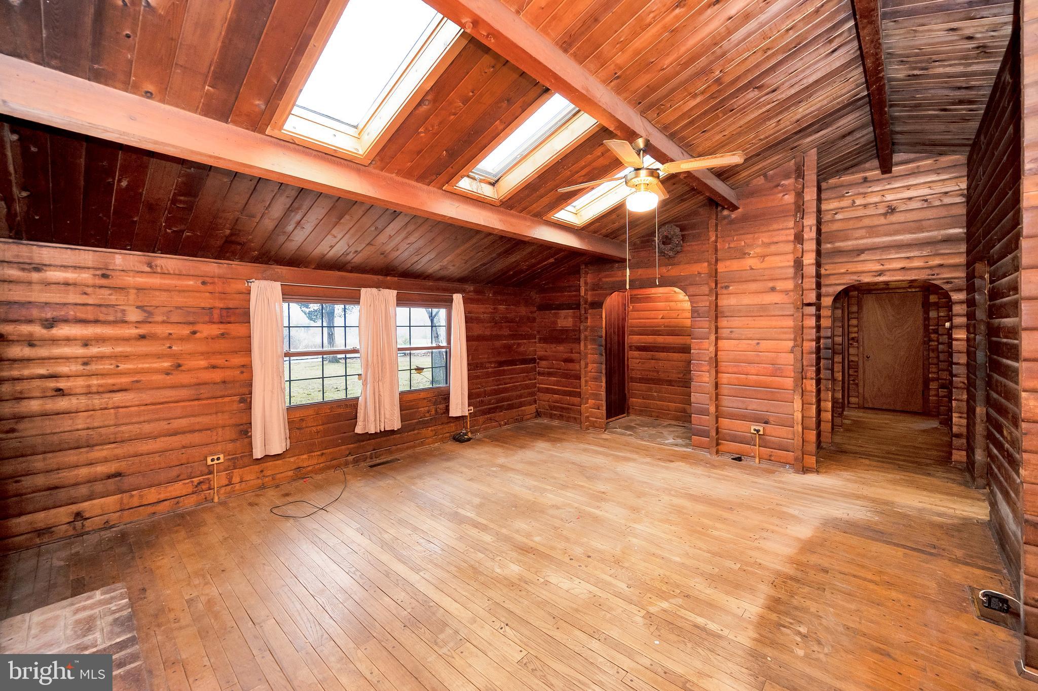 16504 Gaines Road Broad Run, VA 20137 - Photo 22 of 48 Gallery Image 22
