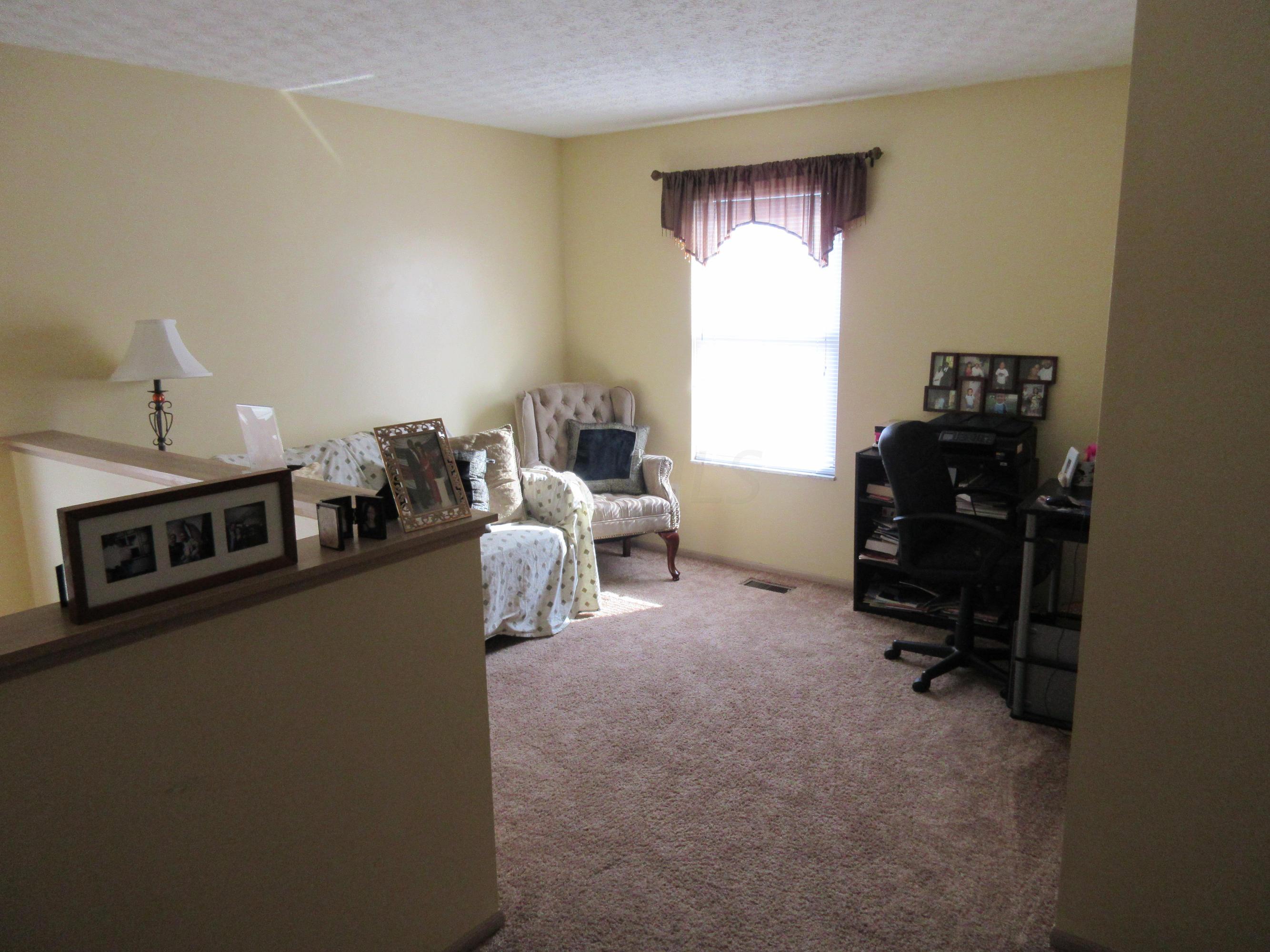 3188 Retriever Road Columbus, OH 43232 - Photo 15 of 29 Gallery Image 15
