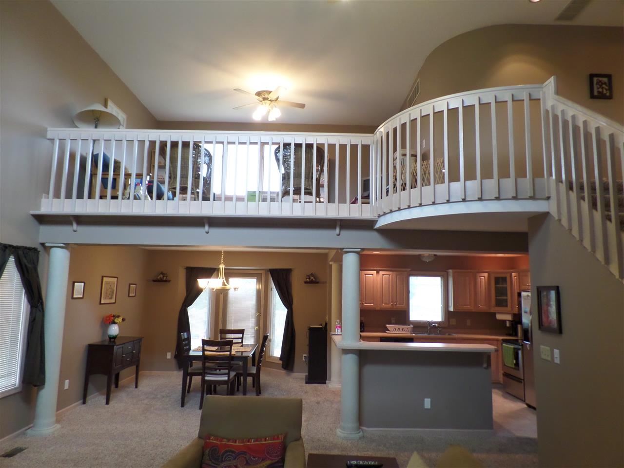 1526 Holly Ridge Run Fort Wayne, IN 46845 - Photo 3 of 28 Gallery Image 3