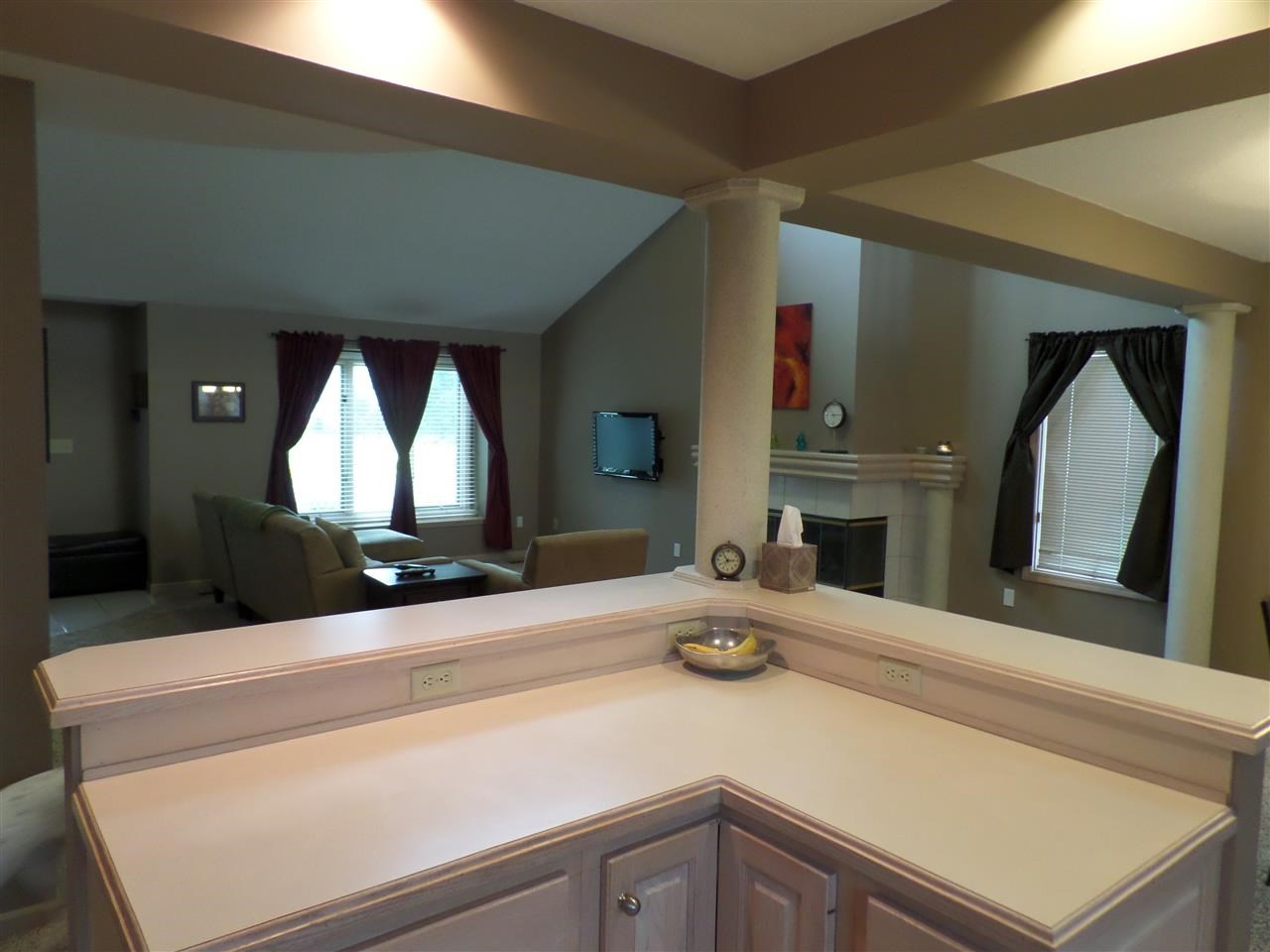 1526 Holly Ridge Run Fort Wayne, IN 46845 - Photo 6 of 28 Gallery Image 6
