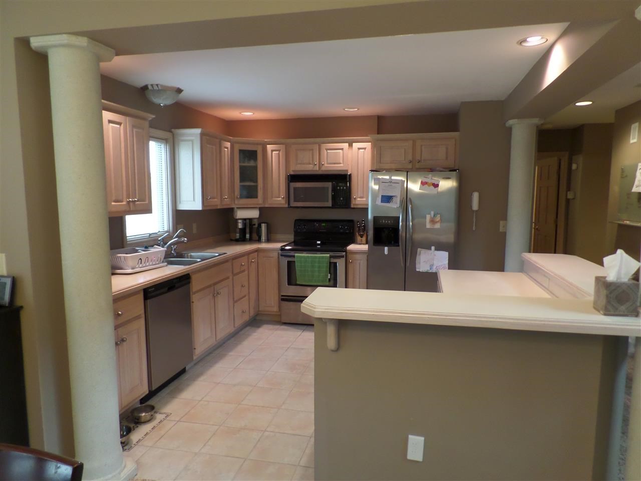 1526 Holly Ridge Run Fort Wayne, IN 46845 - Photo 7 of 28 Gallery Image 7