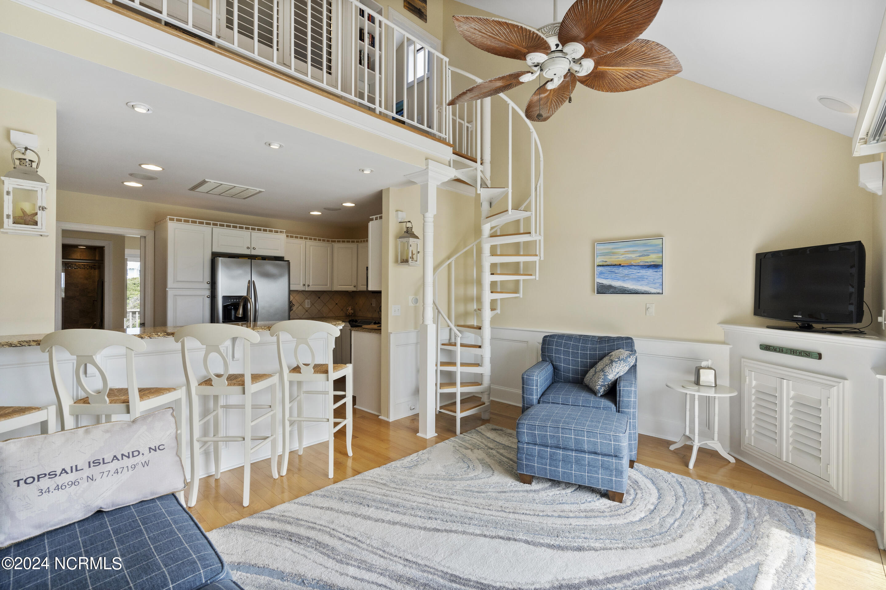 886 New River Inlet Road, Unit 47 North Topsail Beach, NC 28460 - Photo 22 of 54 Living Room