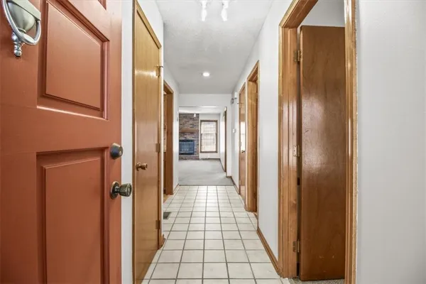 $315,000 | 213 Southeast Ridgeview Drive, Lee's Summit, MO 64063