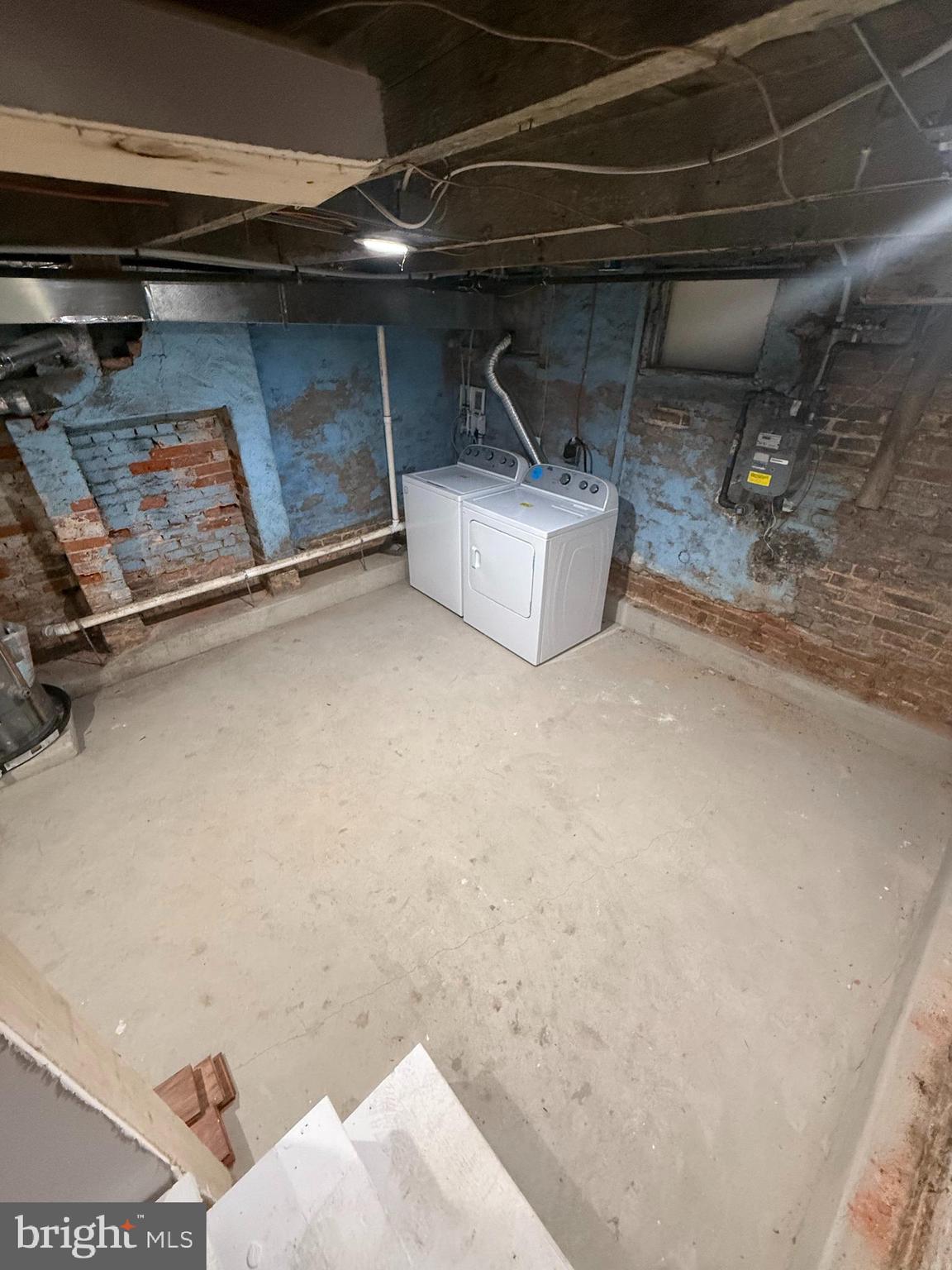 223 North Milton Avenue Baltimore, MD 21224 - Photo 32 of 41