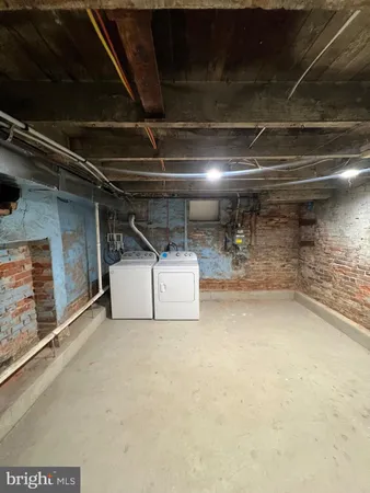 $1,900 | 223 North Milton Avenue, Baltimore, MD 21224