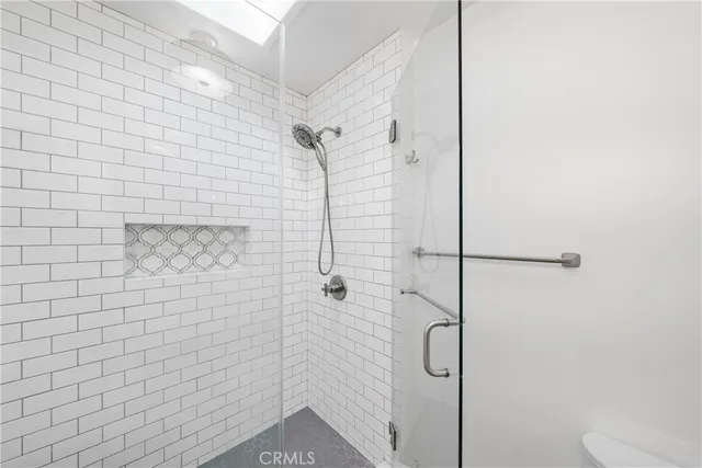 $1,099,000 | 4425 Walnut Avenue, Long Beach, CA 90807