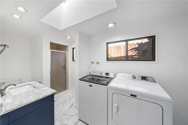 $1,099,000 | 4425 Walnut Avenue, Long Beach, CA 90807