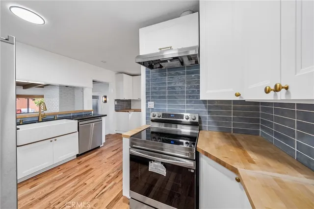 $1,099,000 | 4425 Walnut Avenue, Long Beach, CA 90807