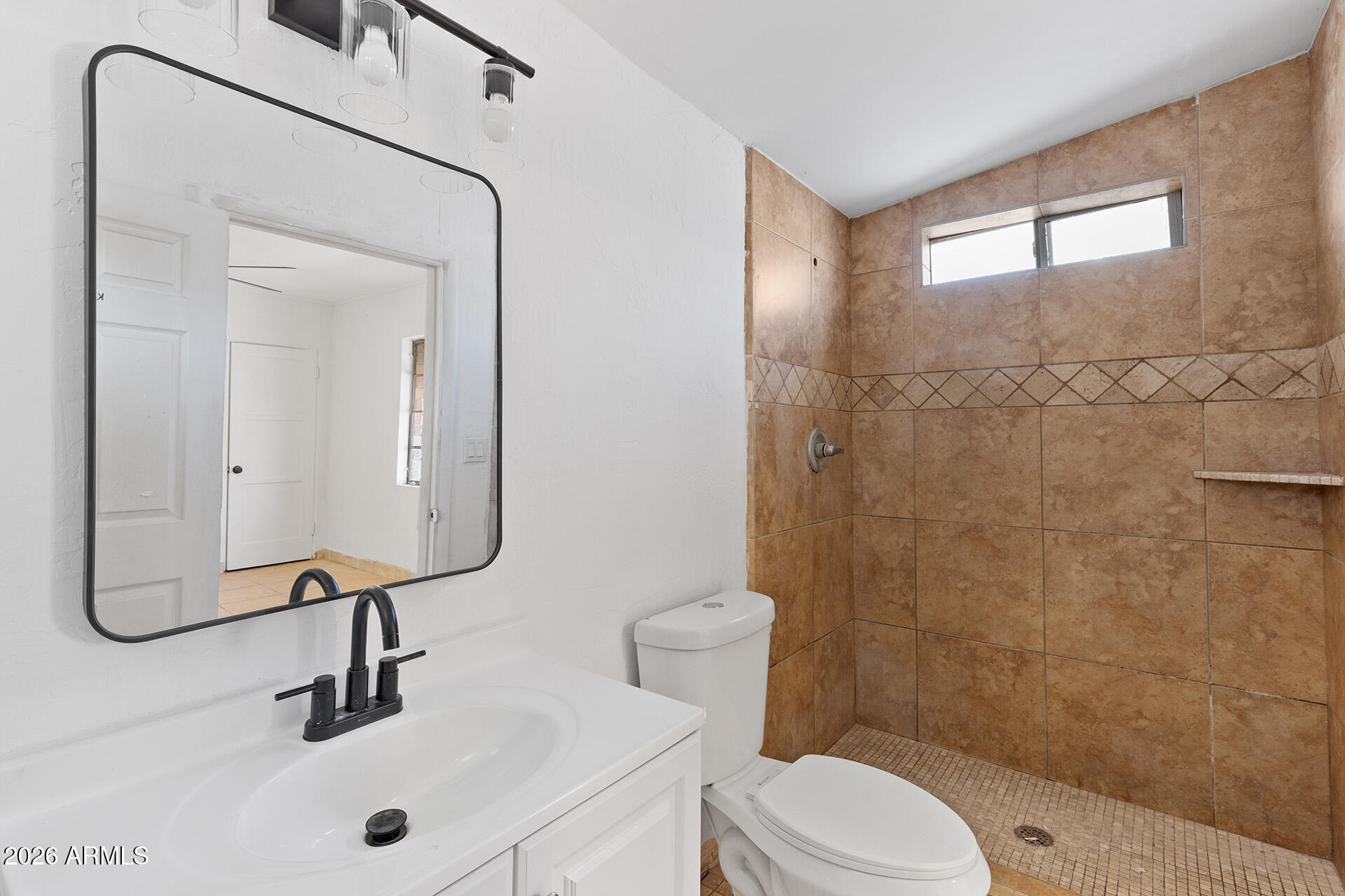 2935 East Portland Street Phoenix, AZ 85008 - Photo 4 of 33 34