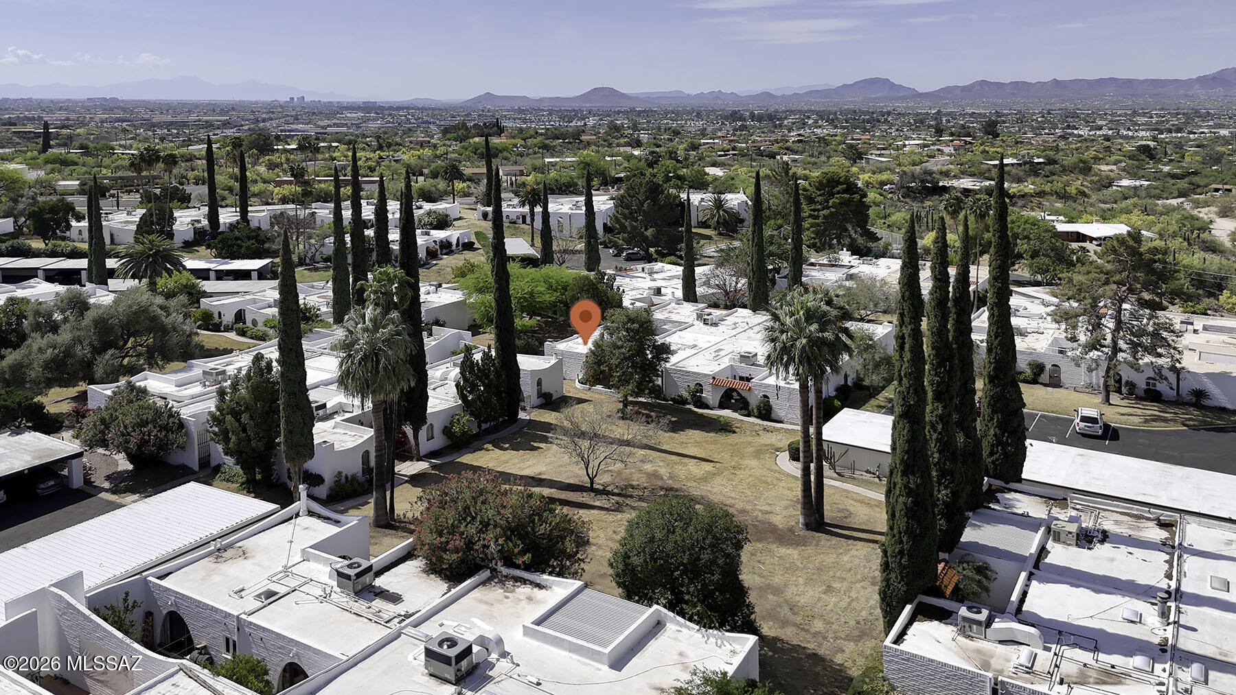 719 West Las Lomitas Road Tucson, AZ 85704 - Photo 3 of 44 a view of a city