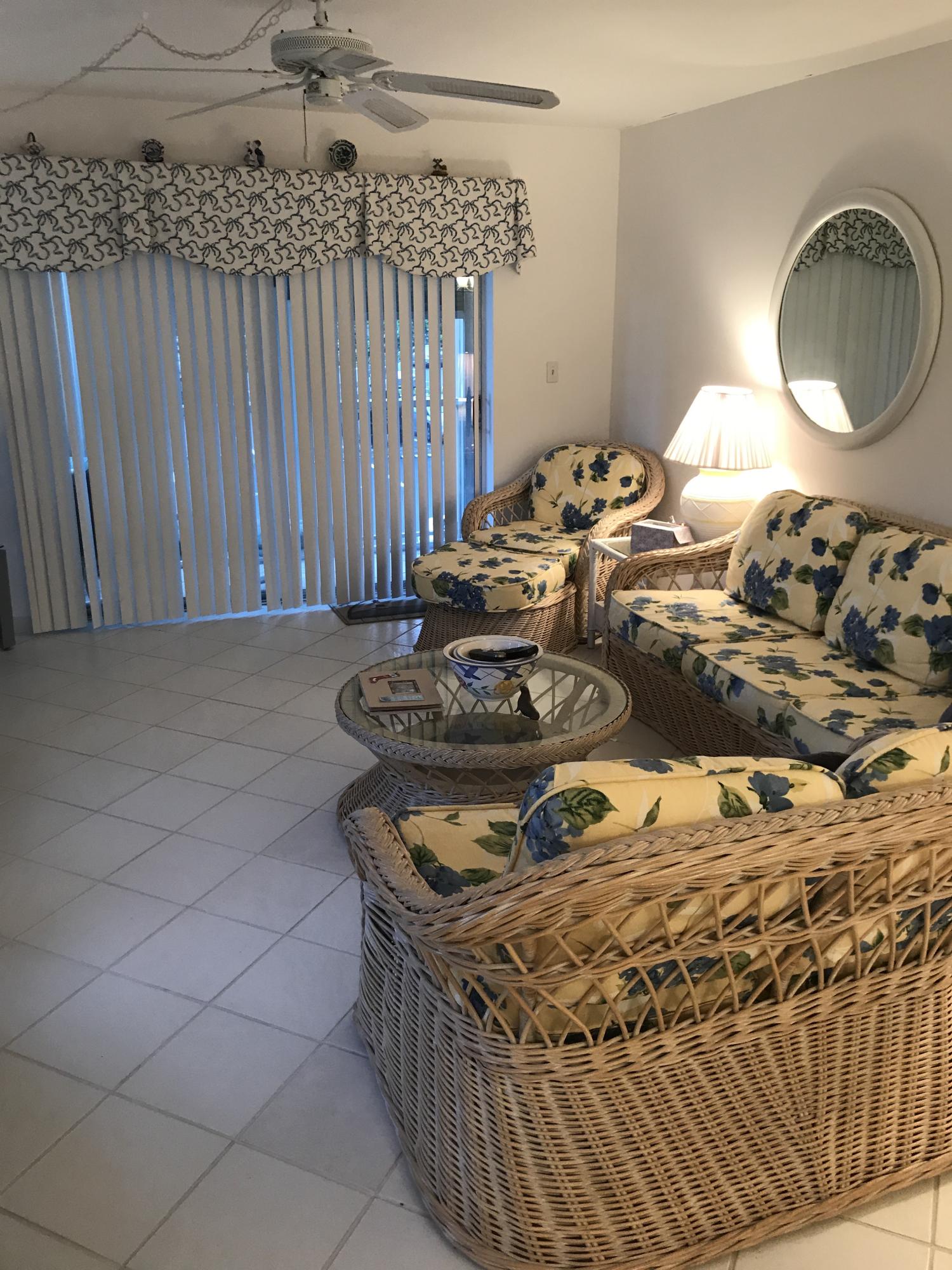 950 Ponce De Leon Road, Unit 201 Boca Raton, FL 33432 - Photo 3 of 23 IMG_8290