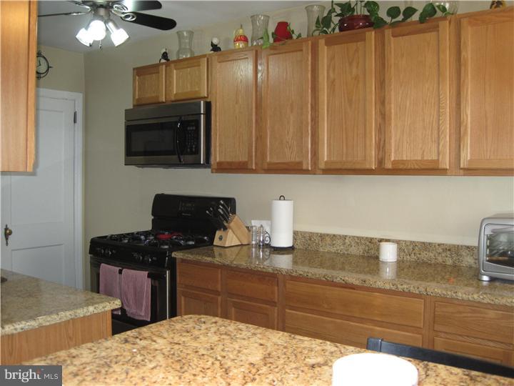 13 Sandy Bank Road Media, PA 19063 - Photo 12 of 24 Kitchen