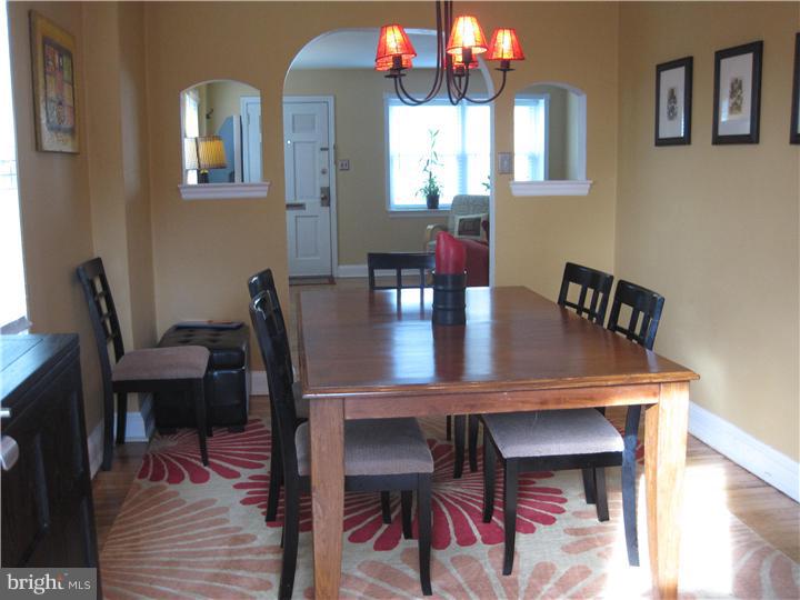 13 Sandy Bank Road Media, PA 19063 - Photo 9 of 24 Dining Room