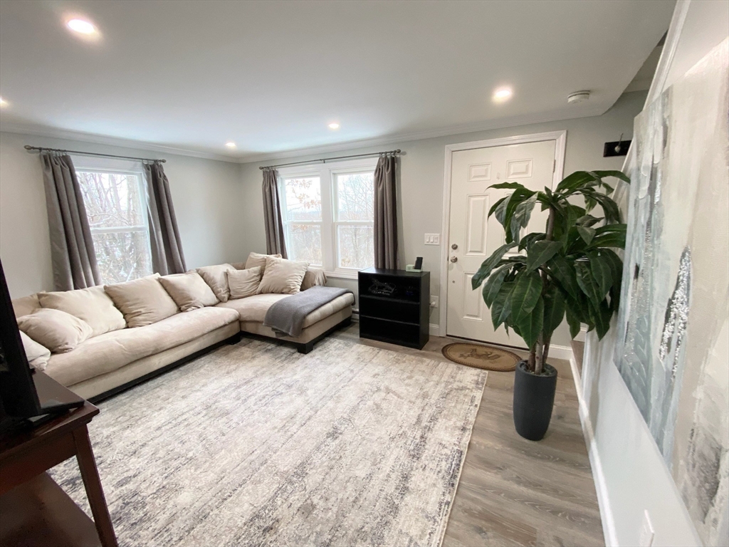 270 Sunderland Road, Unit 100 Worcester, MA 01604 - Photo 8 of 41 Gallery Image 8