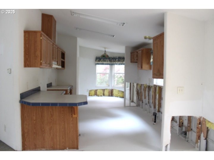 52031 Sturtevant Lane Bandon, OR 97411 - Photo 15 of 46
