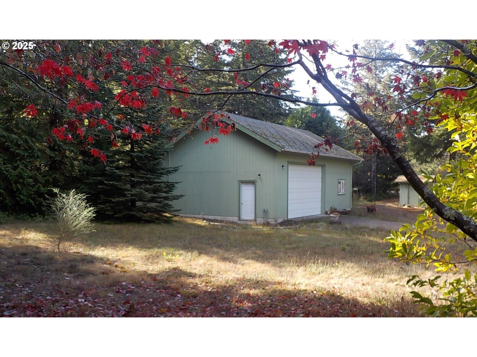 52031 Sturtevant Lane Bandon, OR 97411 - Photo 3 of 46
