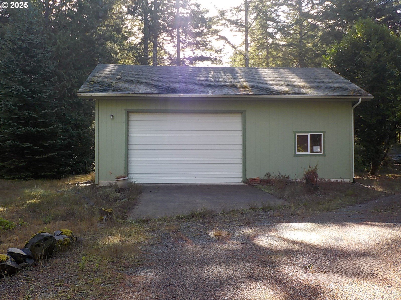 52031 Sturtevant Lane Bandon, OR 97411 - Photo 4 of 46