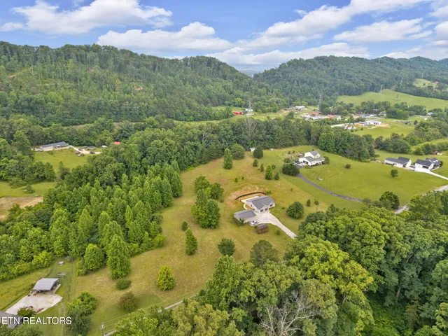 $413,000 | 8040 Walt Way, Corryton, TN 37721