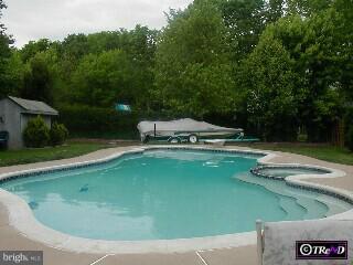 3257 Hayes Road Norristown, PA 19403 - Photo 5 of 6 Gallery Image 5