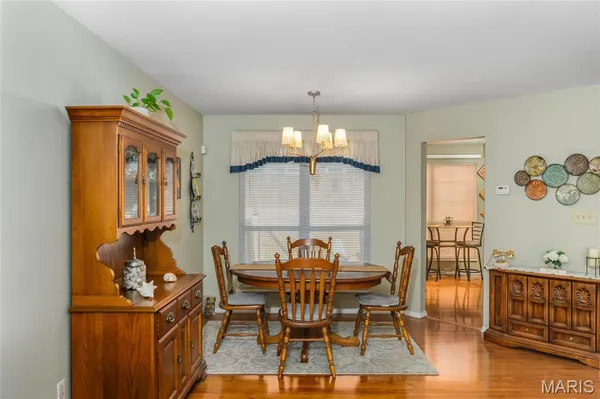 $249,500 | 1537 Whispering Creek Drive, Ballwin, MO 63021