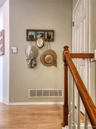 $249,500 | 1537 Whispering Creek Drive, Ballwin, MO 63021