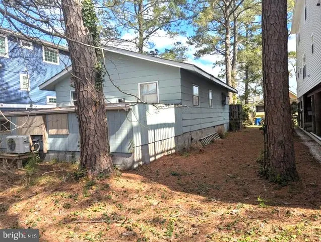 a backyard of a house