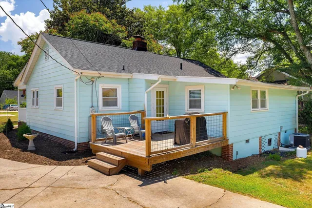 $350,000 | 209 Donnan Road, Taylors, SC 29687