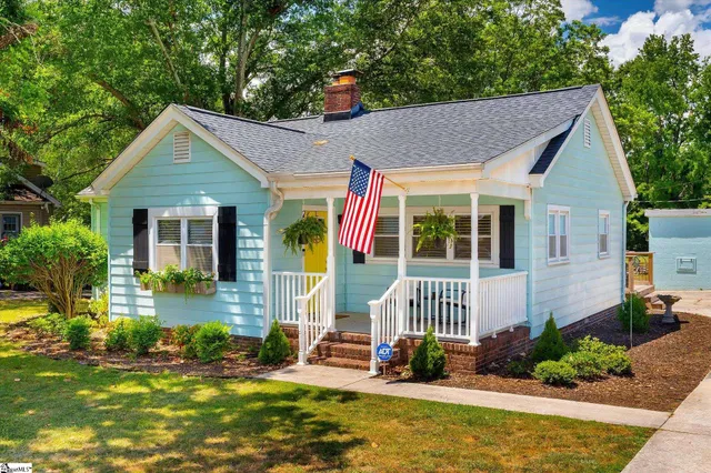 $350,000 | 209 Donnan Road, Taylors, SC 29687