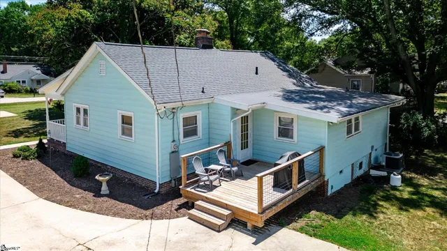 $350,000 | 209 Donnan Road, Taylors, SC 29687