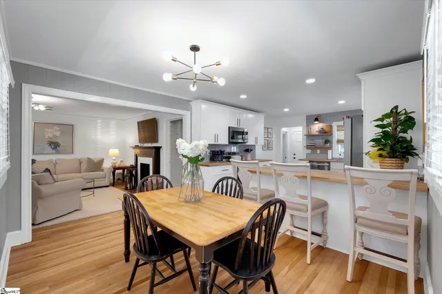 $350,000 | 209 Donnan Road, Taylors, SC 29687