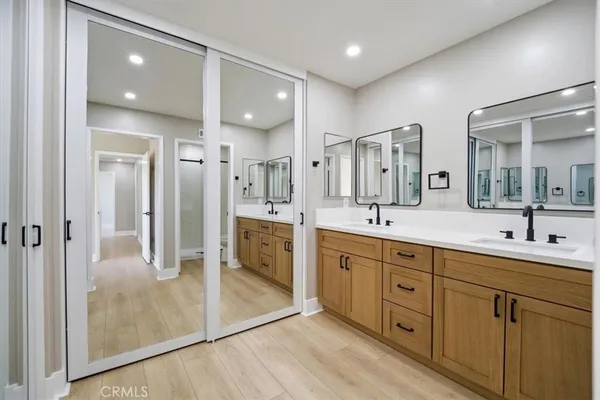 a view of entryway with wooden floor