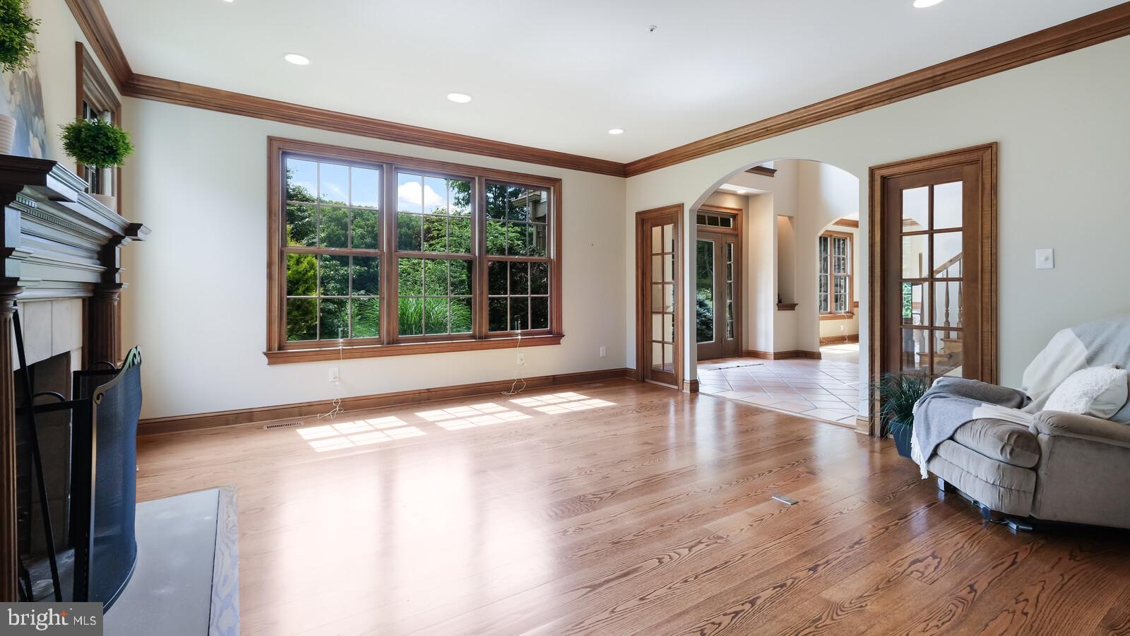 4812 Church Road Doylestown, PA 18902 - Photo 22 of 67 Spacious living room